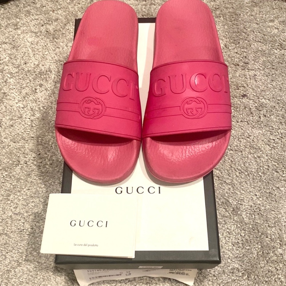 Authentic Gucci Women’s Pink Shoes Sandals Slides Flip Flops Size 8